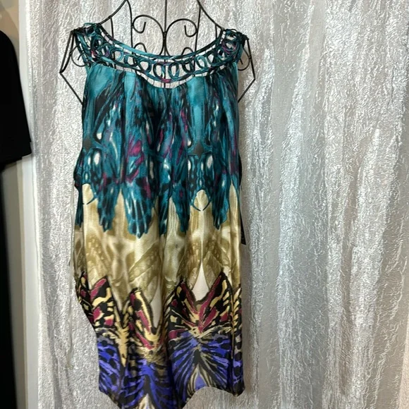 NEW DIRECTIONS silky top - Picture 3 of 6